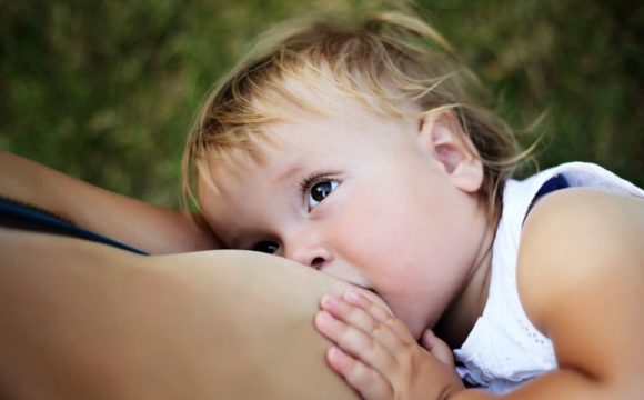 Common myths about breastfeeding