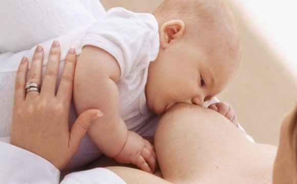 A breastfeeding checklist: are you nursing correctly?